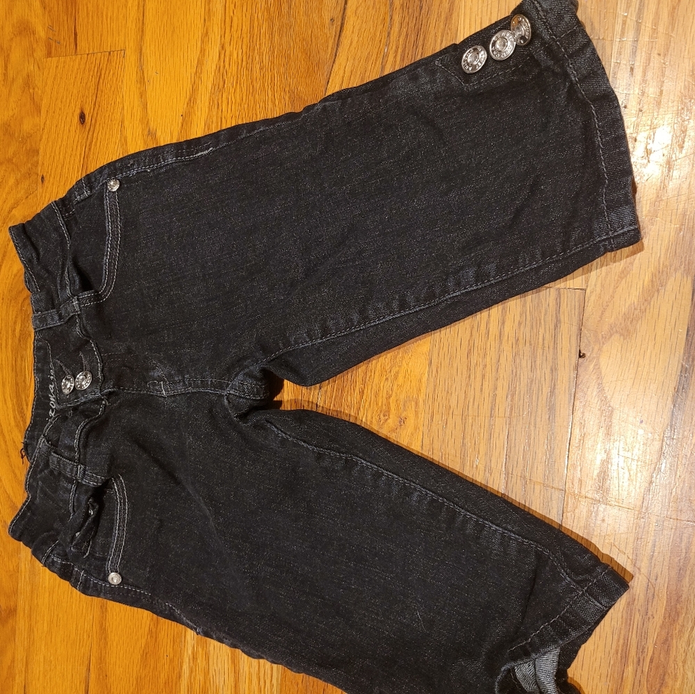 Girls capris
